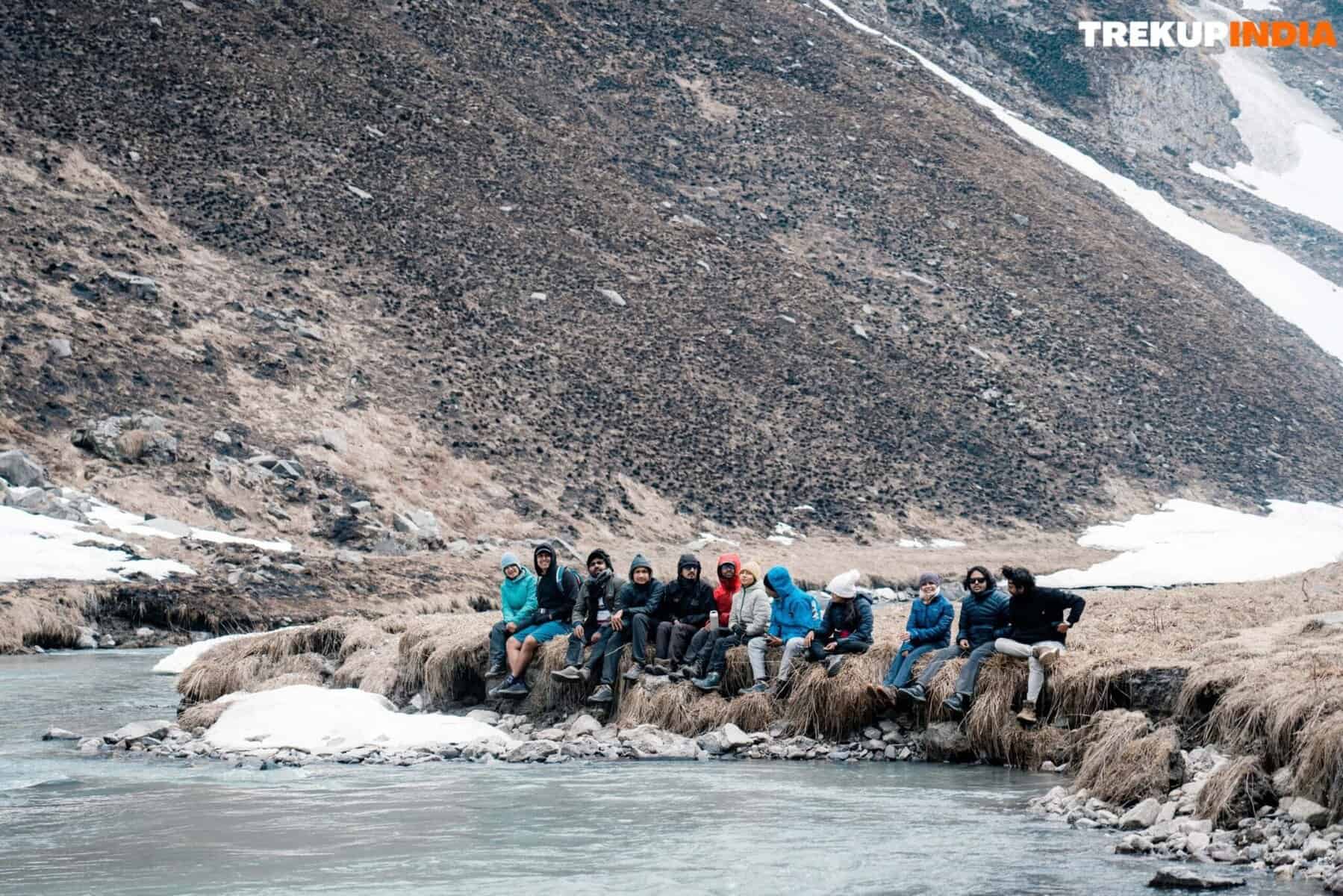 Best Family Treks to Strengthen Bonds and Enjoy Nature 2 har ki dun trek moninda lake
