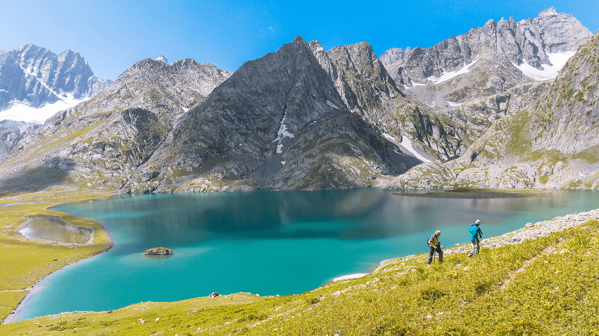 Best Treks in India: Region-Wise Guide for Every Trekker 28 Nafran Valley Trek