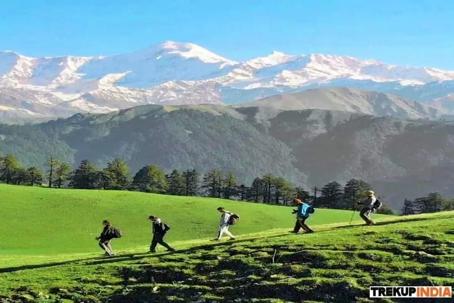Top 8 winter treks during December, January, and February In Himalayas