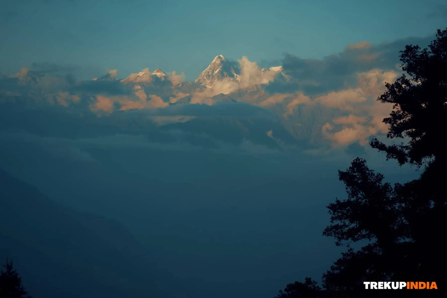 dayara bugyal trek
