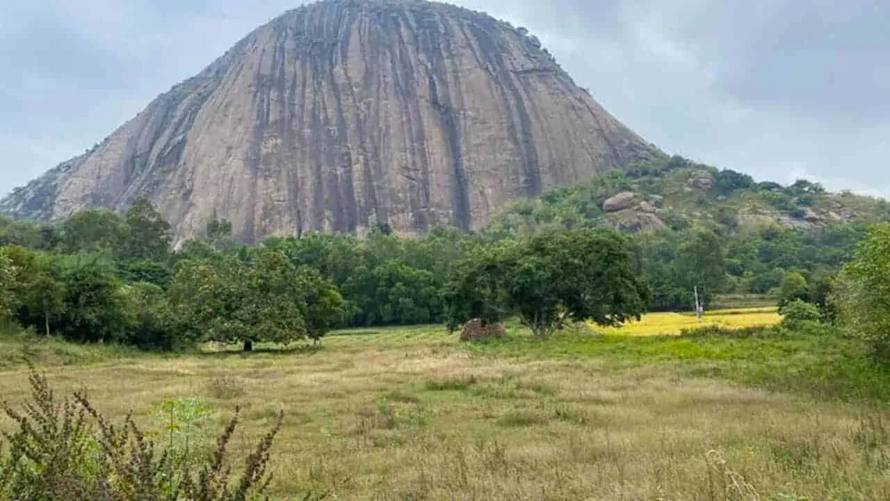 Treks In Karnataka 5 handi gundi betta