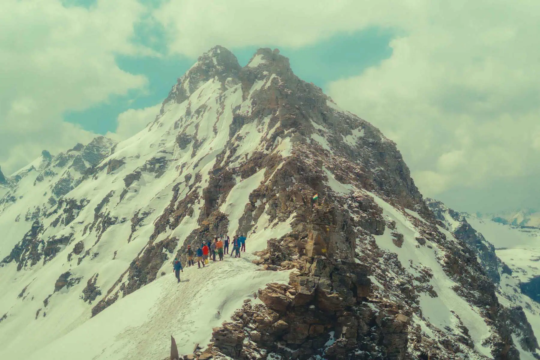 India’s Oldest and Safest Trekking Organisation 30 rupin pass trek
