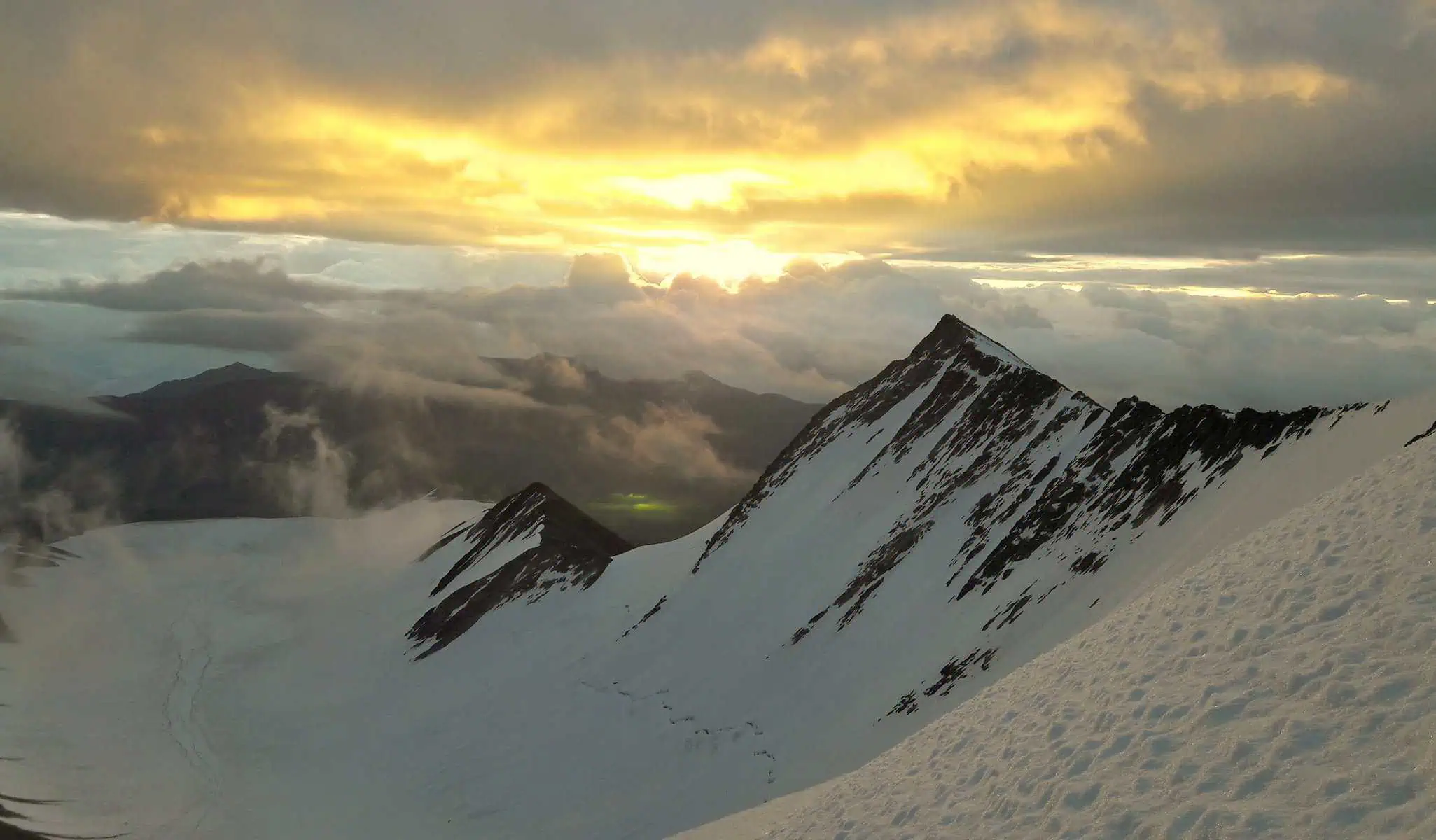 Dzo Jongo Peak Trek
