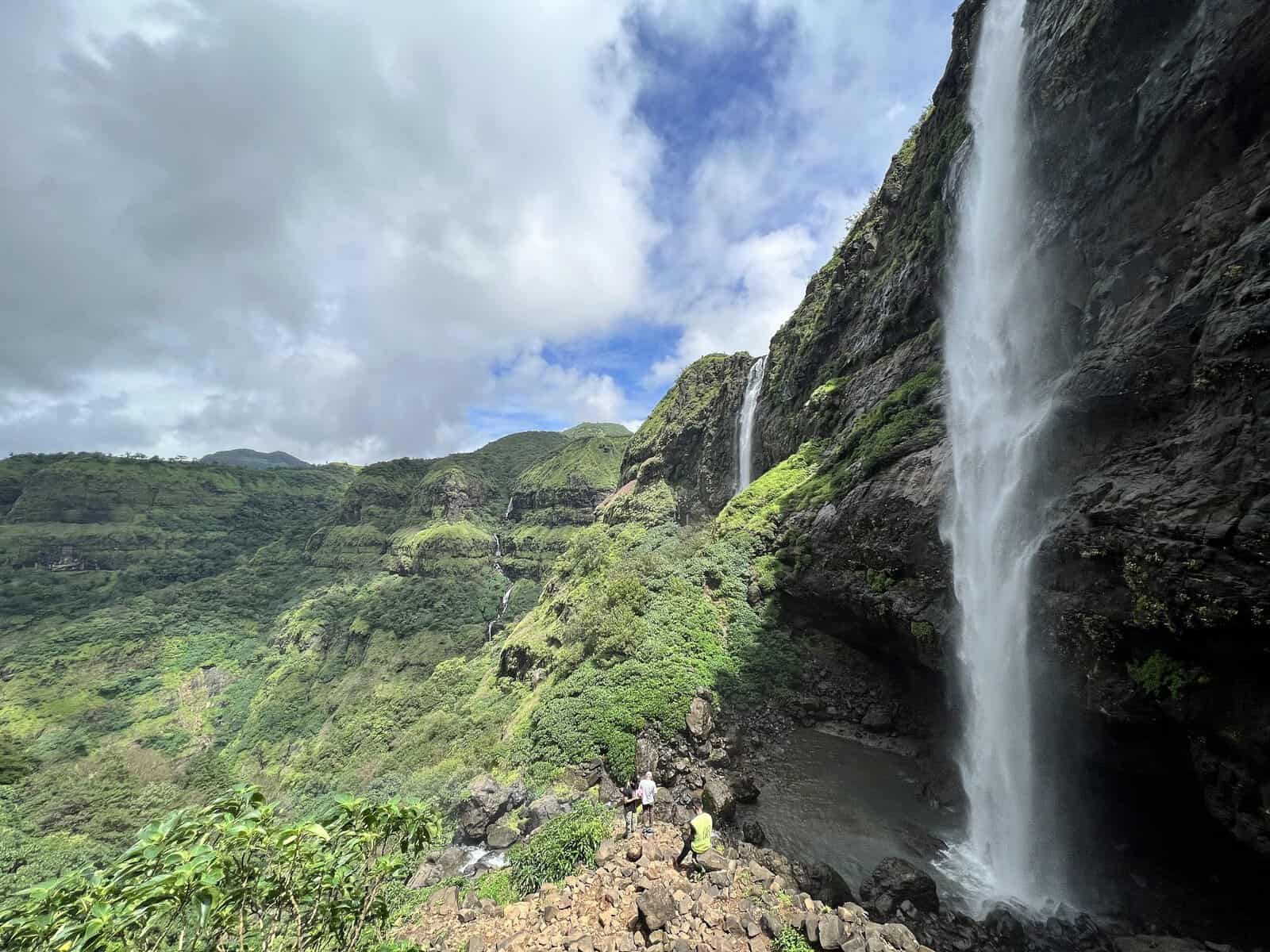  Lingya Ghat Waterfall Trek
